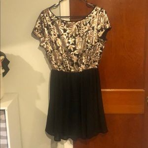 Cute sequin cocktail dress. Like new.